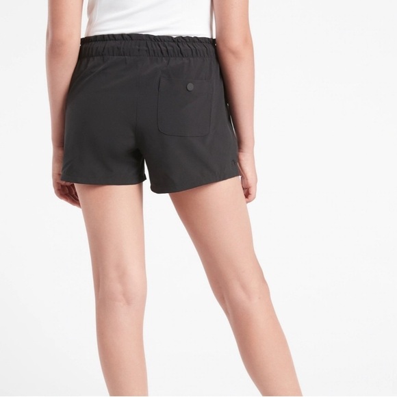 Athleta girl explore 3” blue shorts size 14 - Picture 2 of 5